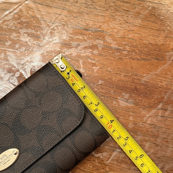 Coach Snap Wallet - Picture 7 of 7
